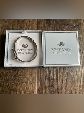 eye candy Silver Eye Charm Bangle Bracelet